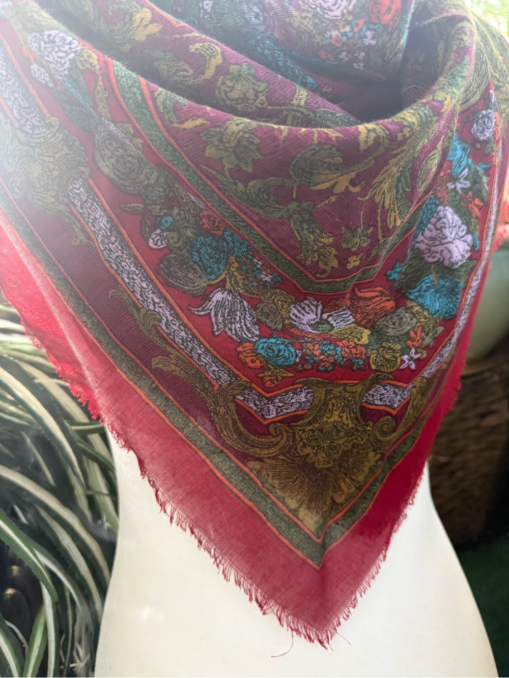 Vintage Paisley Red Women's Scarf